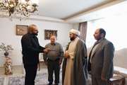 دیدار مدیر کل دامپزشکی استان با خانواده شهید عزیز میدان جو در هفته دامپزشکی